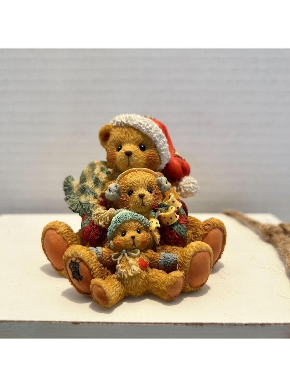 1992 Cherished Teddies “Friendship Weathers All Storms” figurines
